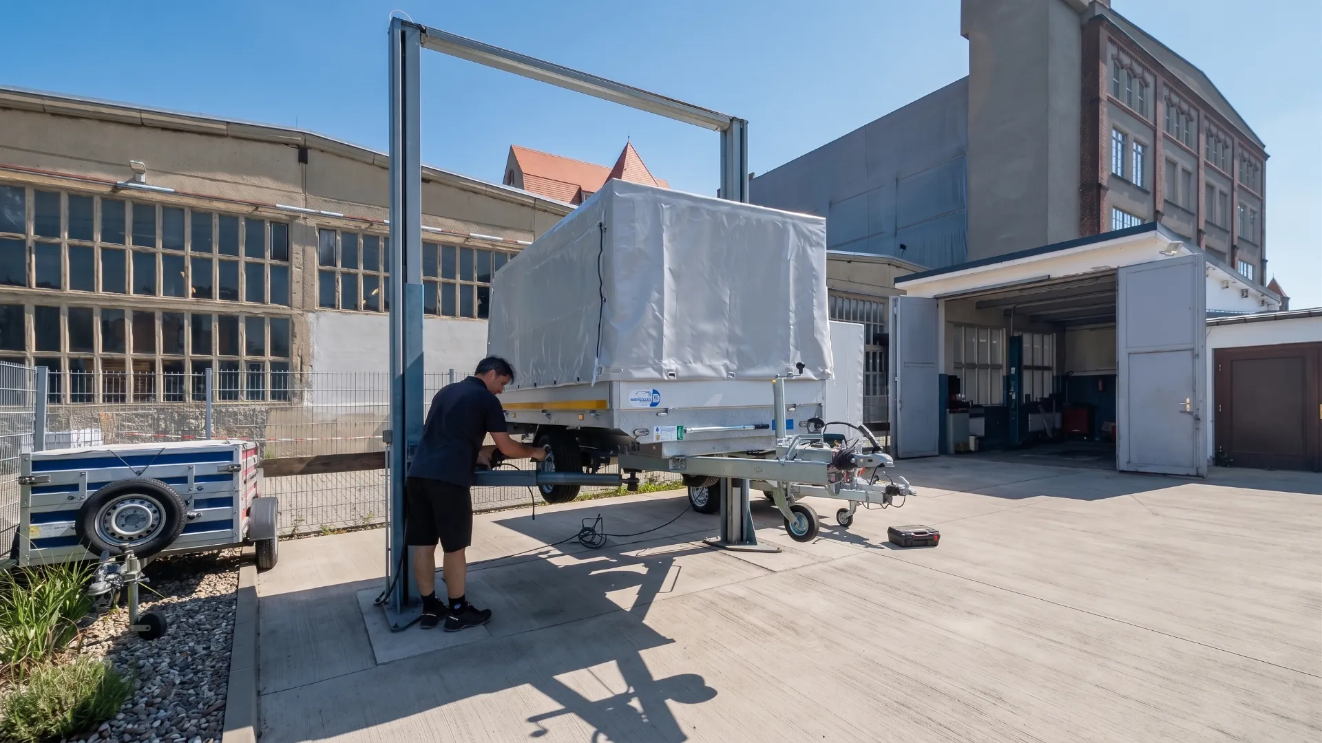 Anhänger Service in der eigenen Werkstatt AFS